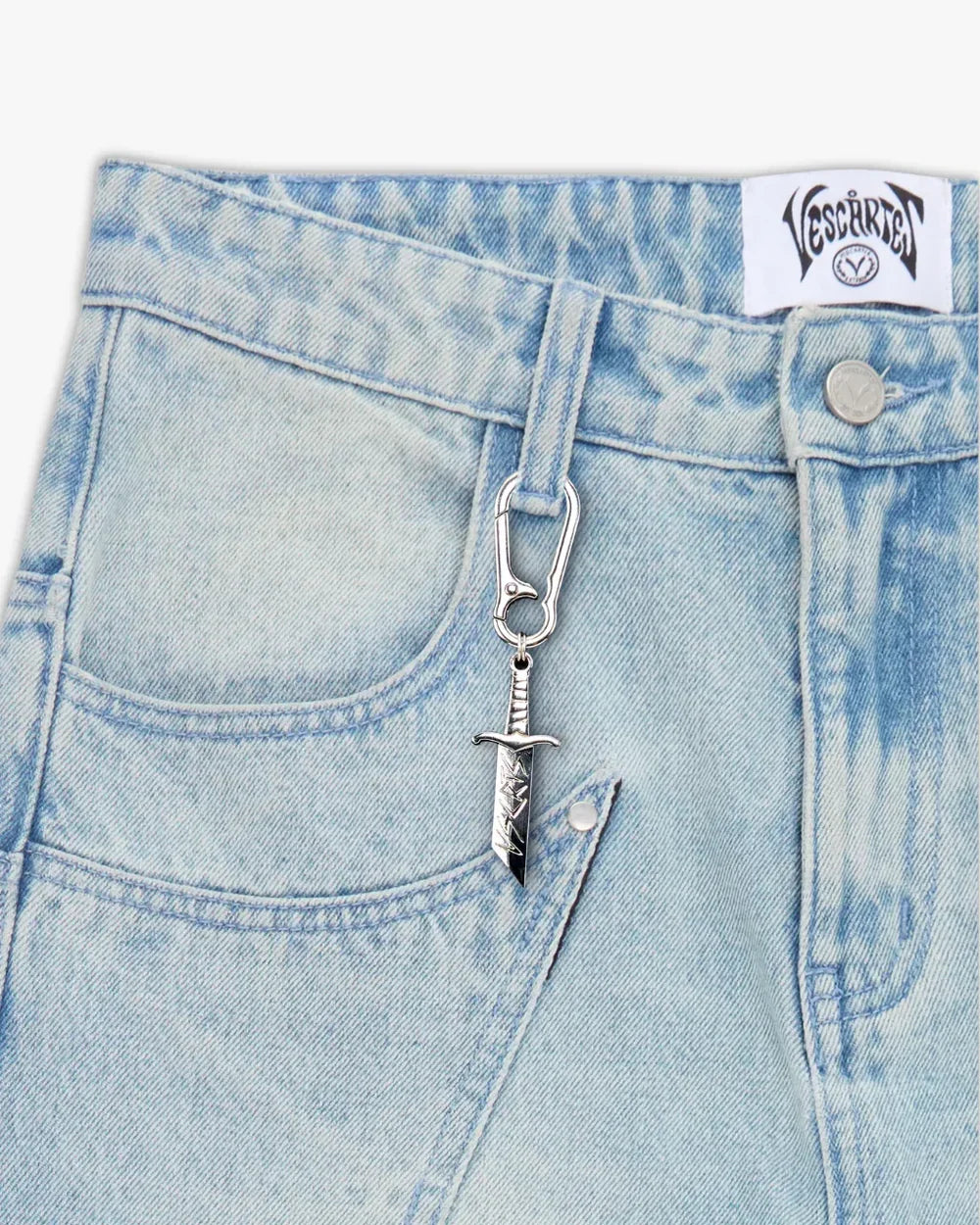 DENIM-  The Lionheart